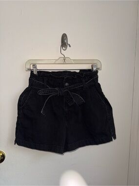 American Eagle Black Women's Mom Shorts